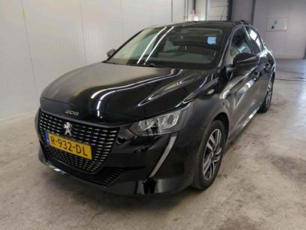 Peugeot 208 1.2 PureTech Allure 2022 - voorkant