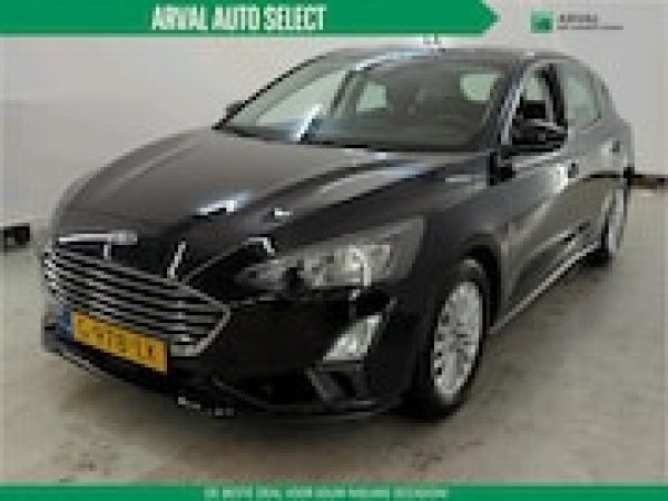 Ford Focus 1.0 EcoBoost Titanium Business 2019 - voorkant