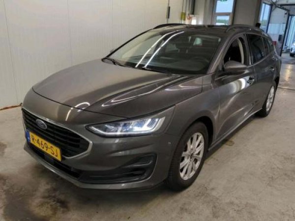 Ford Focus 1.0 EcoBoost Connected 2022 - voorkant