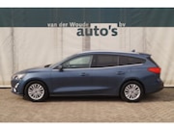 Ford Focus 1.0 EcoBoost Titanium Business 2019 - voorkant