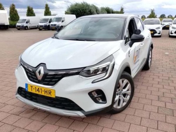 Renault Captur 1.6 E-Tech Plug-in Hybrid 160 Intens 2021 - voorkant