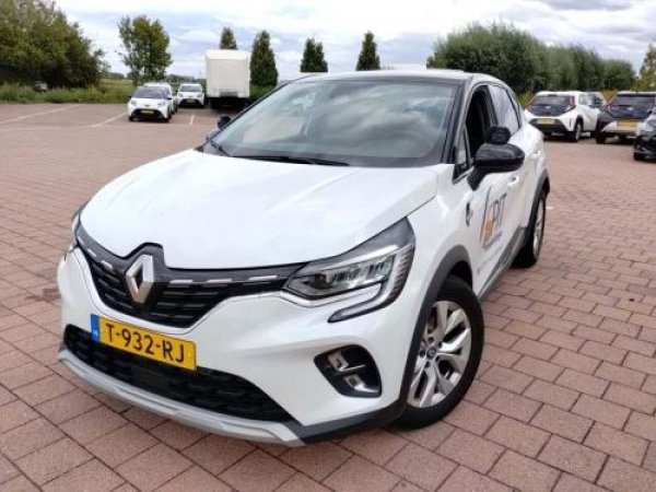 Renault Captur 1.6 E-Tech Plug-in Hybrid 160 Intens 2021 - voorkant