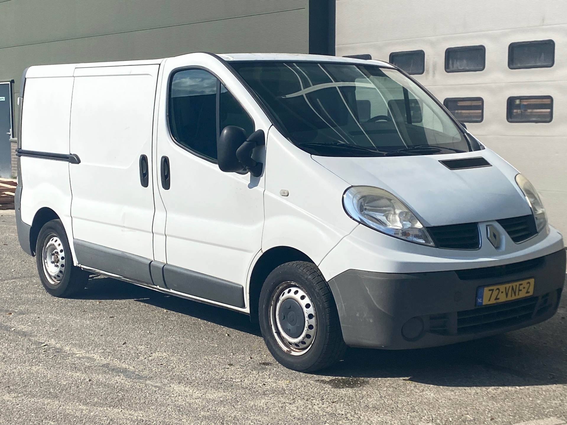 Foto van Renault Trafic T29 L1/h1 2.0 Dci 66kw E4