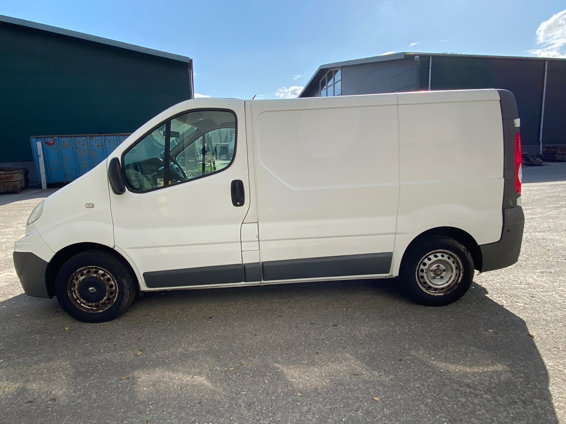 Foto van Renault Trafic T29 L1/h1 2.0 Dci 66kw E4