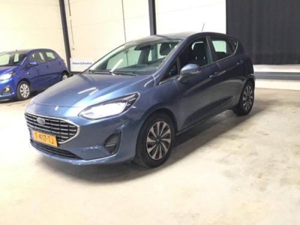 Ford Fiesta 1.0 EcoBoost Hybrid Titanium 2023 - voorkant