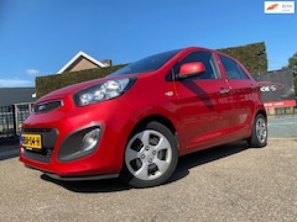 Kia Picanto 1.0 CVVT 2014 - voorkant