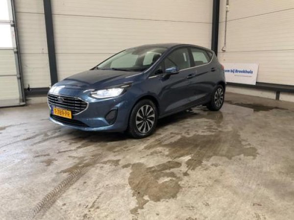 Ford Fiesta 1.0 EcoBoost Hybrid Titanium 2023 - voorkant