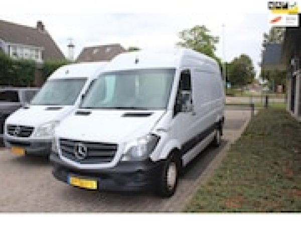 Mercedes-Benz Sprinter 413 2.2 CDI 366 HDDC 2015 - voorkant