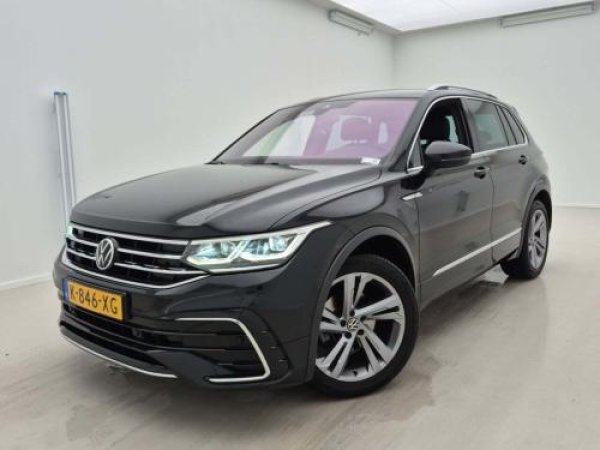 Volkswagen Tiguan 1.5 TSI R-Line Business+ 2021 - voorkant