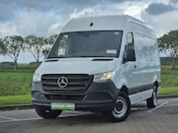 Foto van Mercedes-Benz Sprinter