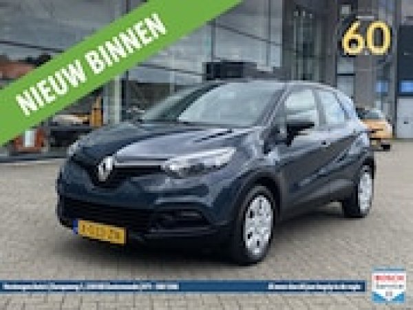 Renault Captur 0.9 TCe Expression 2014 - voorkant