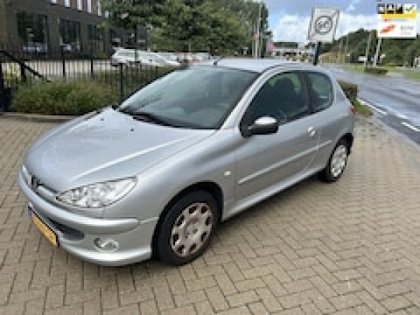 Foto van Peugeot 206