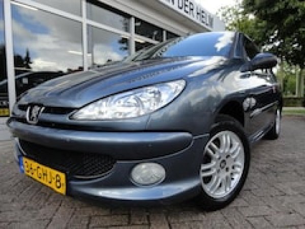 Foto van Peugeot 206