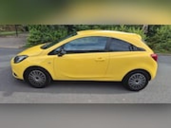 Opel Corsa 1.4 Cosmo 2016 - voorkant