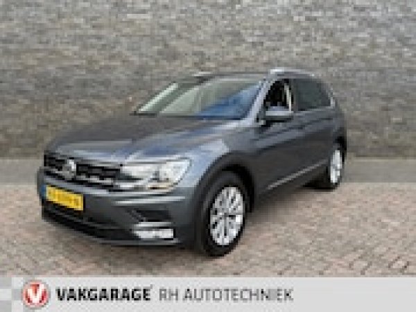 Volkswagen Tiguan 1.4 TSI Connected Series 2016 - voorkant