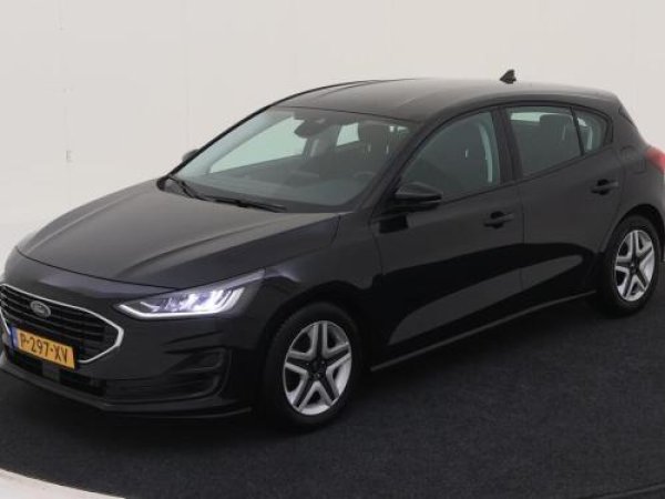 Ford Focus 1.0 EcoBoost Connected 2022 - voorkant