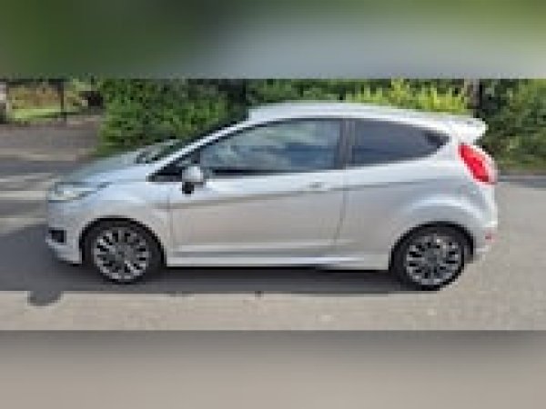 Ford Fiesta 1.0 EcoBoost ST Line 2016 - voorkant