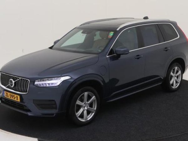 Volvo Xc90 2.0 T8 Twin Engine AWD Momentum Pro 2019 - voorkant