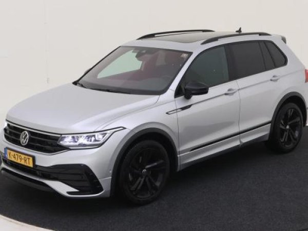 Volkswagen Tiguan 1.5 TSI R-Line Business+ 2021 - voorkant