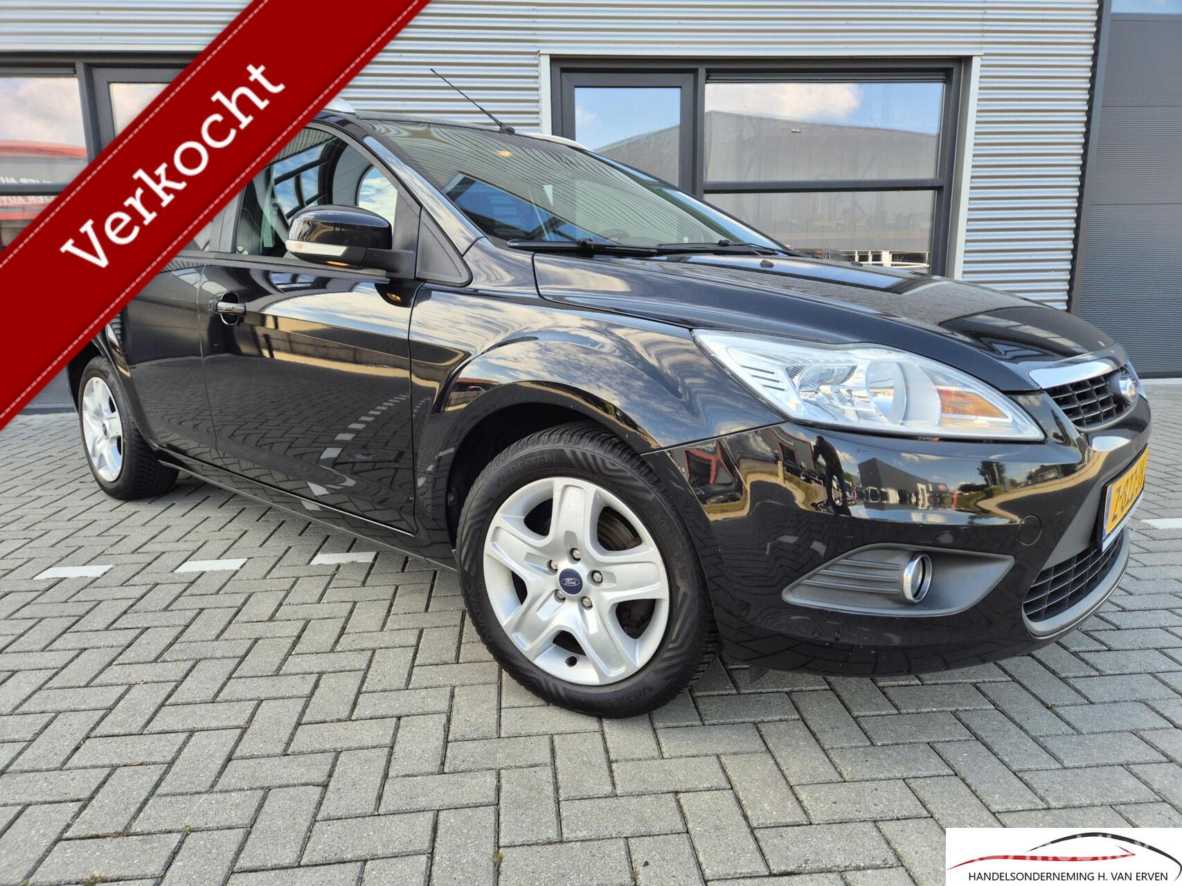 Ford Focus 1.6 AIRCO NAVI 125000KM 2009 - voorkant
