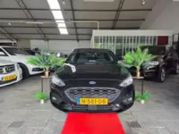 Ford Focus 1.5 EcoBlue ST Line X Business 2021 - voorkant