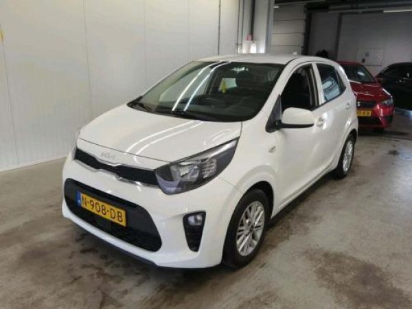 Kia Picanto 1.0 DPI DynamicLine 2021 - voorkant