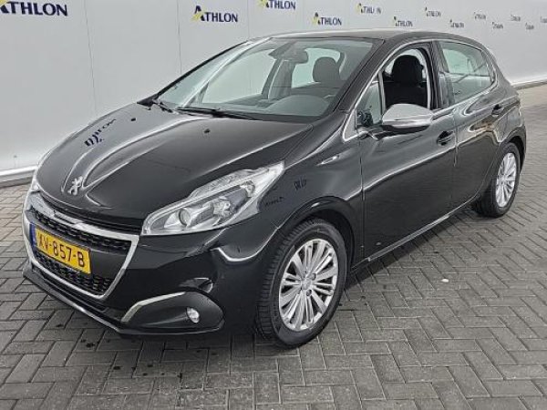 Peugeot 208 1.2 PureTech Blue Lease Allure 2019 - voorkant