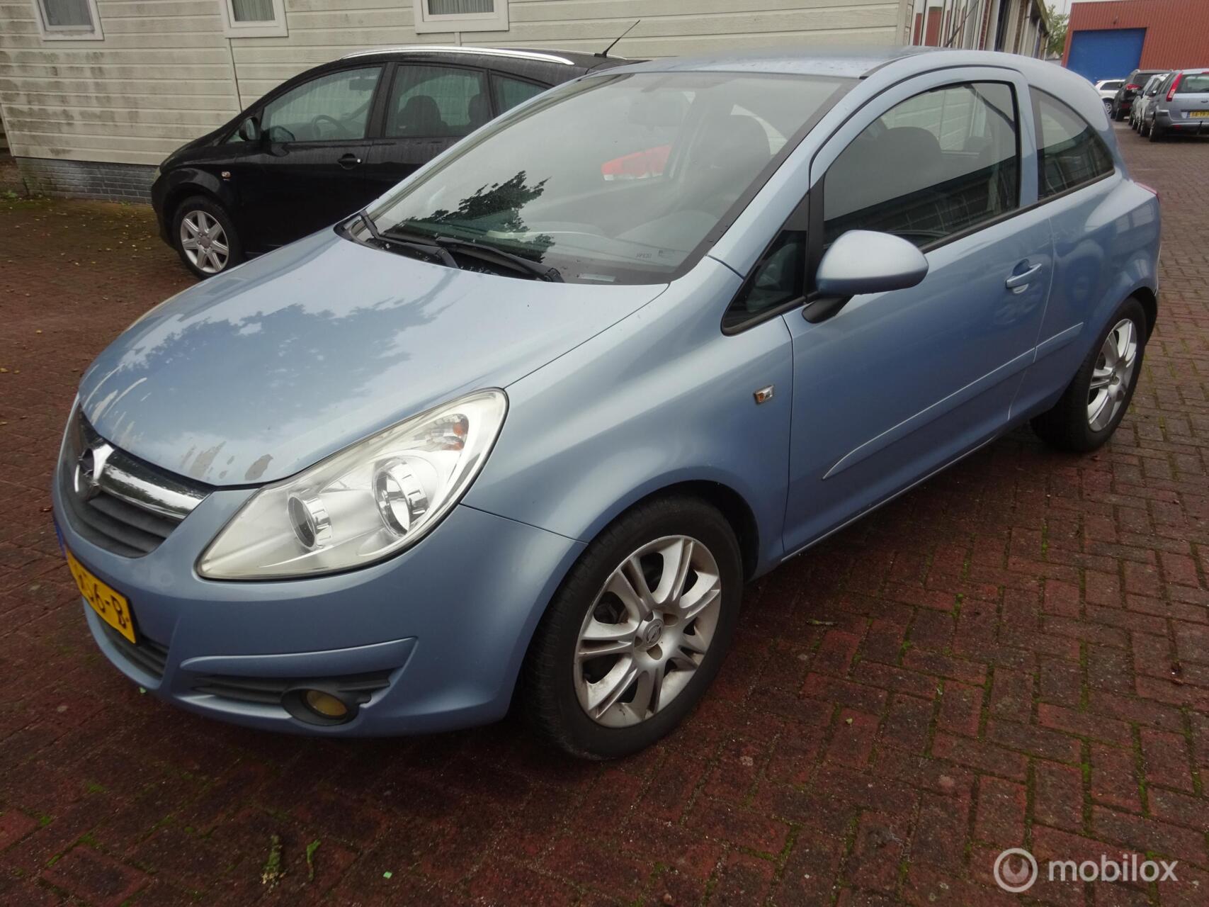Opel Corsa 1.2-16V Enjoy 2007 - voorkant
