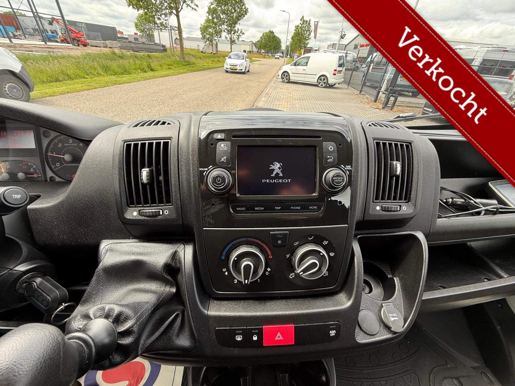 Foto van Peugeot Boxer Bestel