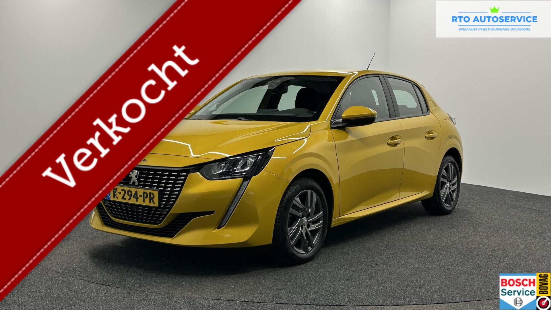 Peugeot 208 1.2 PureTech Blue Lease Active CARPLAY CRUISE NAVI 2021 - voorkant