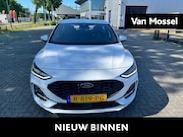 Ford Focus 1.0 EcoBoost Hybrid ST Line Style 2022 - voorkant