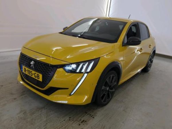 Peugeot 208 1.2 PureTech GT Pack 2022 - voorkant