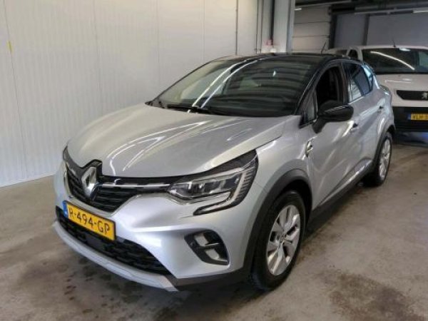 Renault Captur 1.3 TCe Intens 2022 - voorkant
