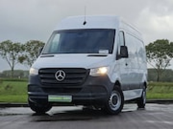 Foto van Mercedes-Benz Sprinter