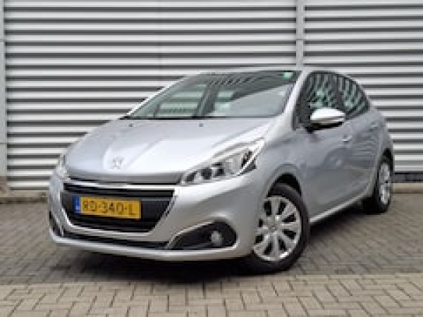 Peugeot 208 1.2 PureTech Blue Lion 2017 - voorkant