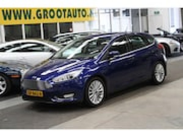 Ford Focus 1.5 Titanium Edition 2015 - voorkant