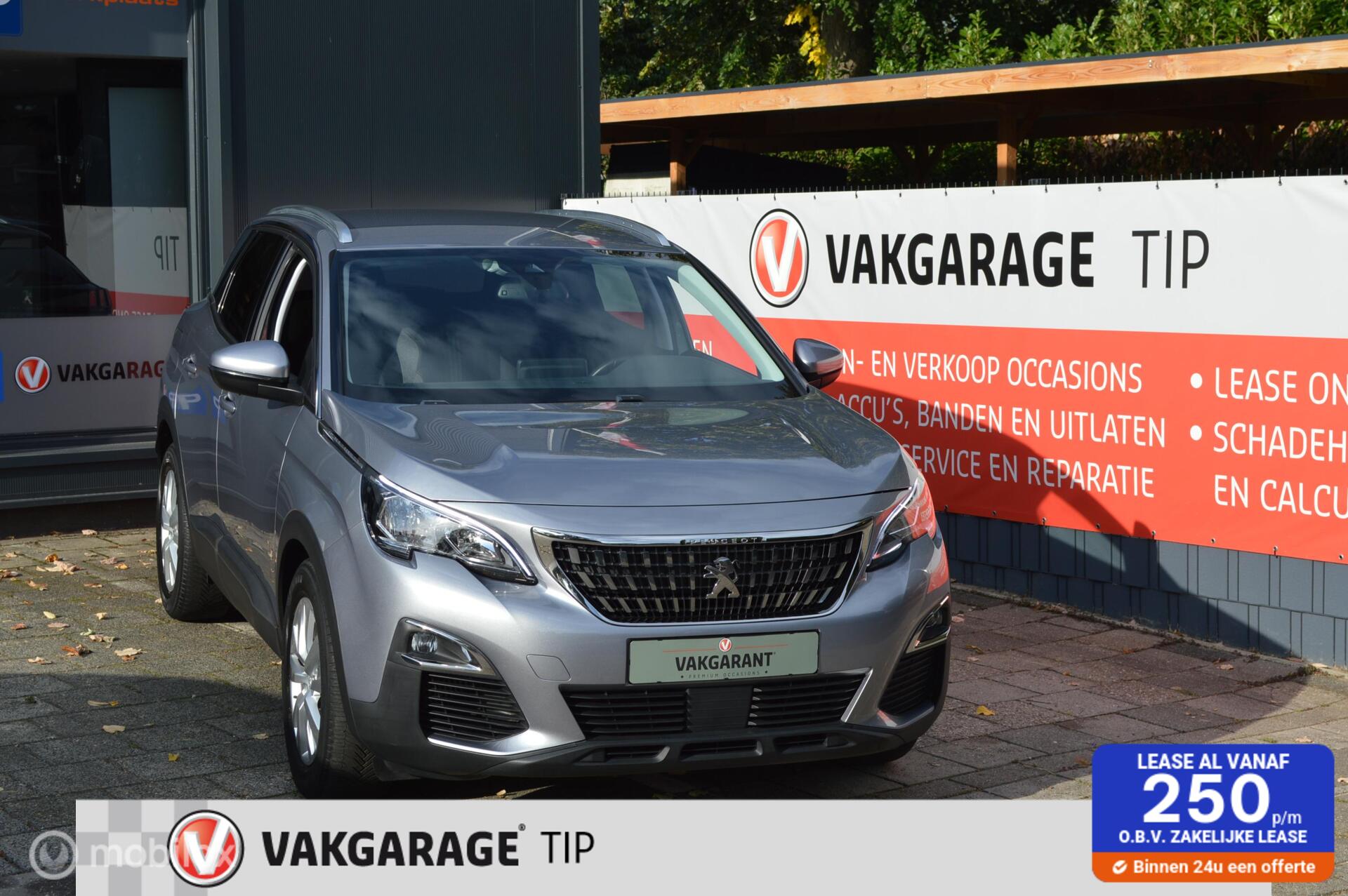 Peugeot 3008 1.2 PureTech Blue Lease Executive 2019 - voorkant