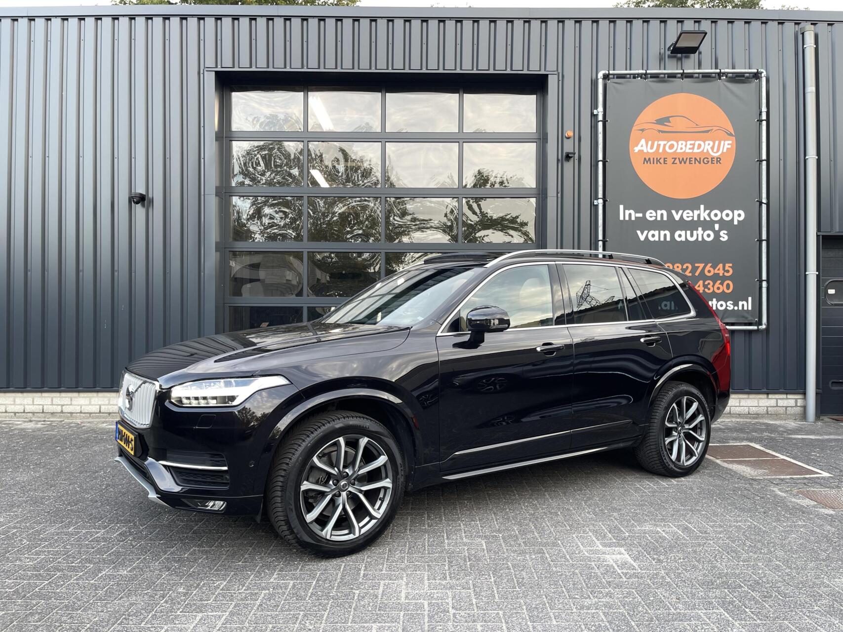 Volvo Xc90 2.0 T5 AWD Inscription PANORAMADAK|BLIS|PILOT ASSIST|BOWERS & WILKINS|HEAD UP DISPLAY|7 PERSOONS 2016 - voorkant