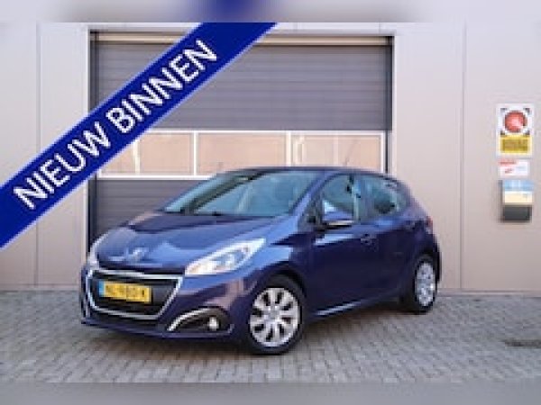 Peugeot 208 1.2 PureTech Blue Lion 2017 - voorkant