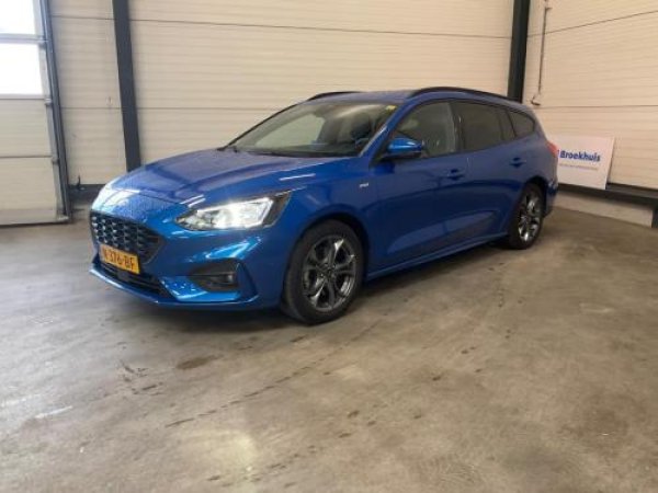 Ford Focus 1.0 EcoBoost ST Line Business 2021 - voorkant