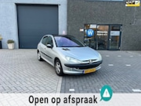 Foto van Peugeot 206