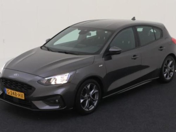 Ford Focus 1.5 EcoBoost ST Line Business 2019 - voorkant