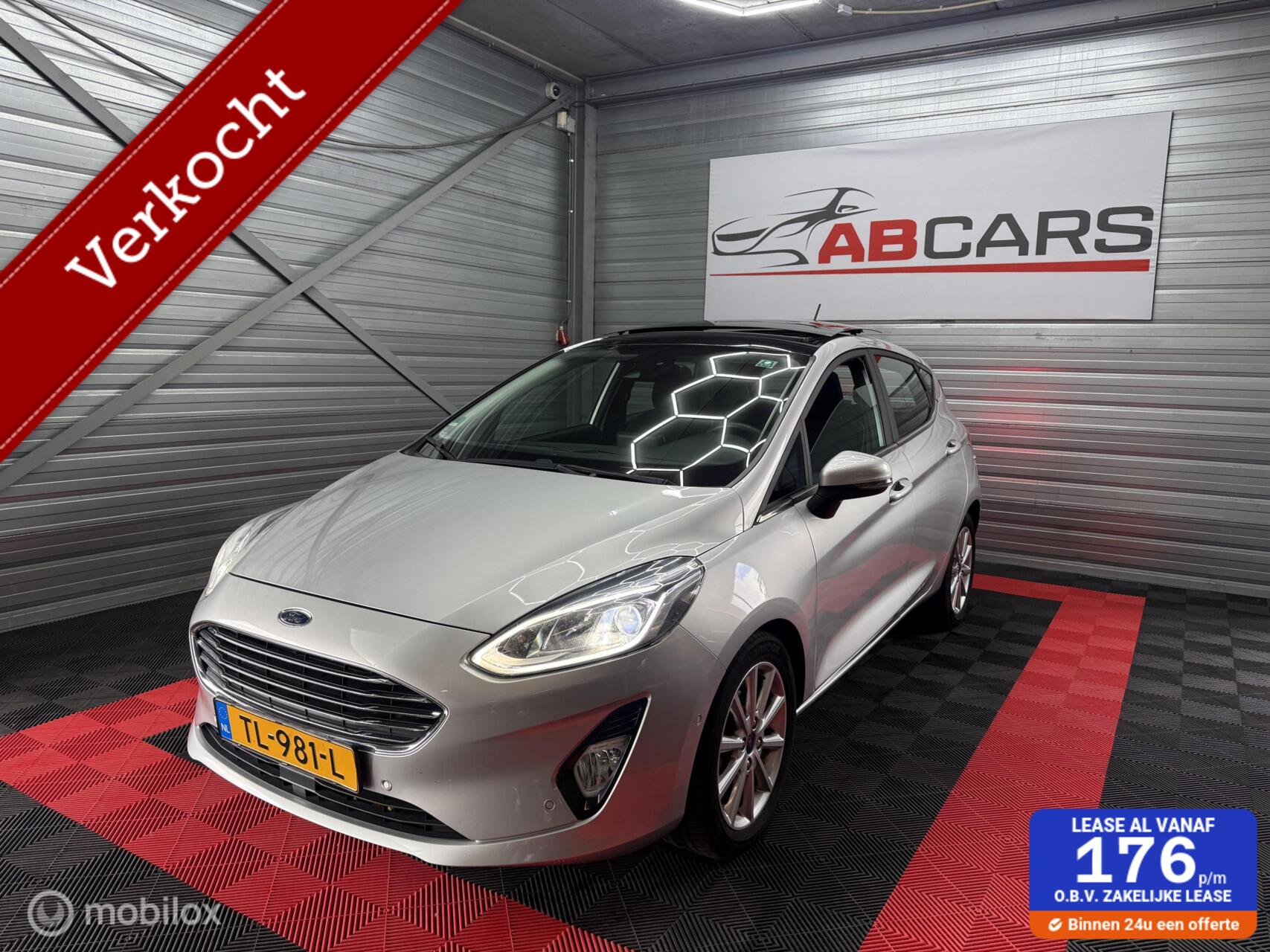 Ford Fiesta 1.0 EcoBoost Titanium Automaat 2018 - voorkant