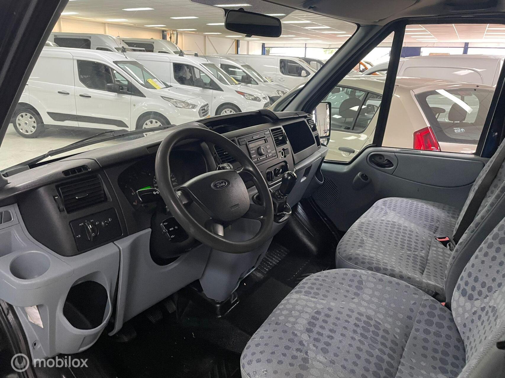 Foto van Ford Transit 260s Van 85dpf LR 4.23