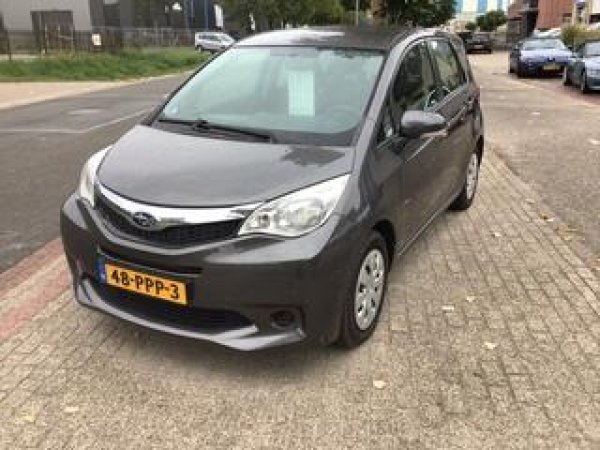 Foto van Subaru Trezia