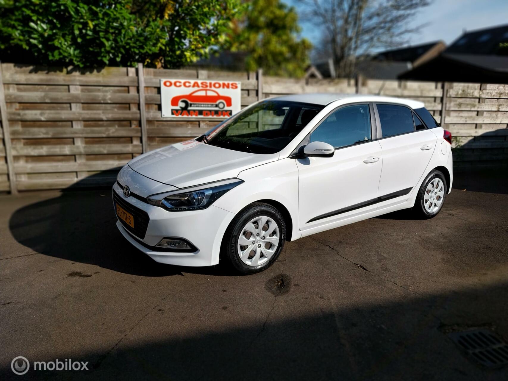 Hyundai I20 1.0 T-GDI Black Edition 2018 - voorkant