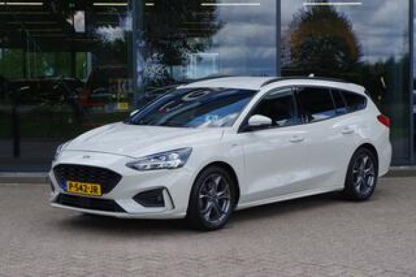 Ford Focus 1.0 EcoBoost Hybrid ST Line X Business 2021 - voorkant