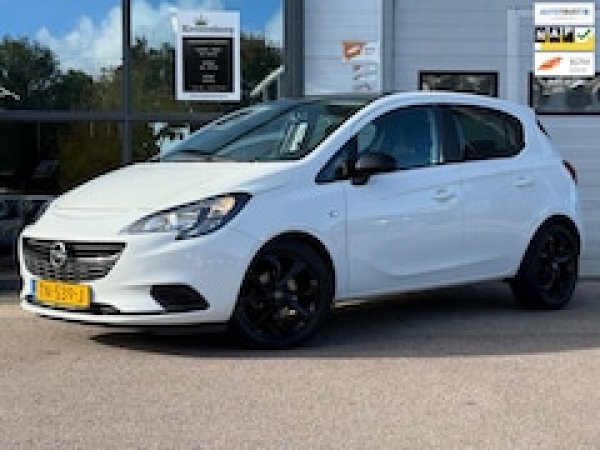 Opel Corsa 1.4 Innovation 2017 - voorkant