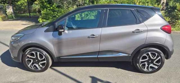 Renault Captur 1.2 TCe Dynamique 2016 - voorkant