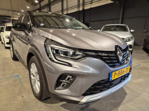 Renault Captur 1.0 TCe Intens 2022 - voorkant